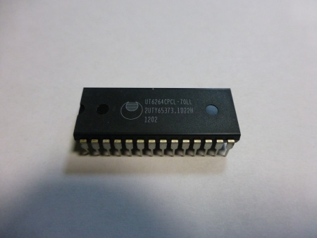 Микросхема/Utron UT6264CPCL-70LL (КР537РУ17)